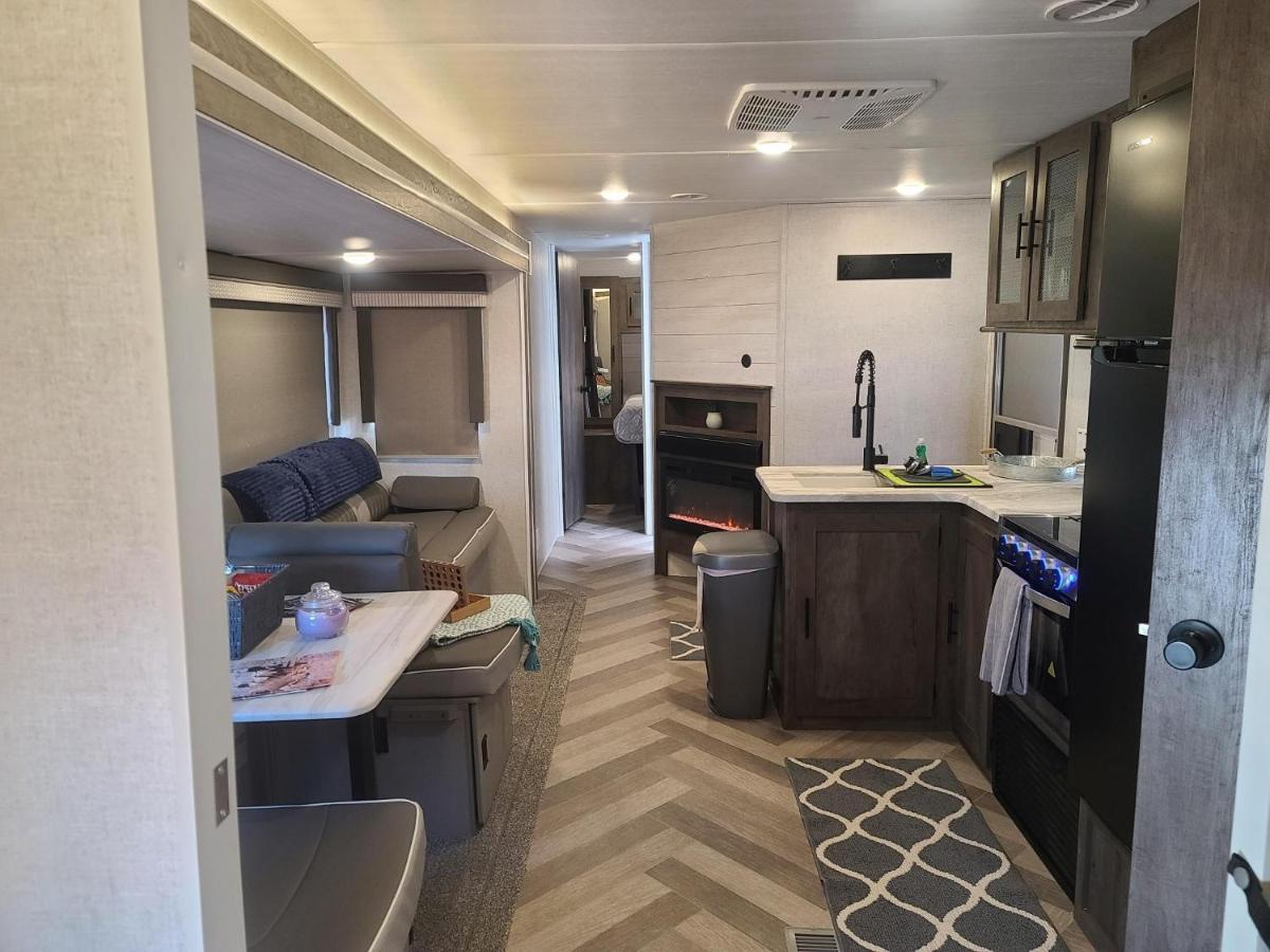 Grand Canyon Rv Glamping ويليامز المظهر الخارجي الصورة