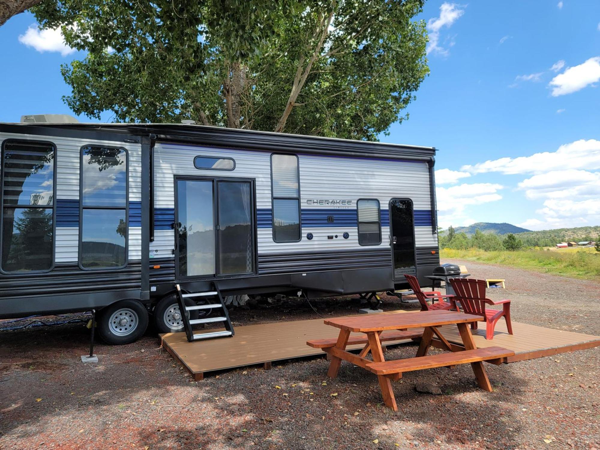 Grand Canyon Rv Glamping ويليامز المظهر الخارجي الصورة